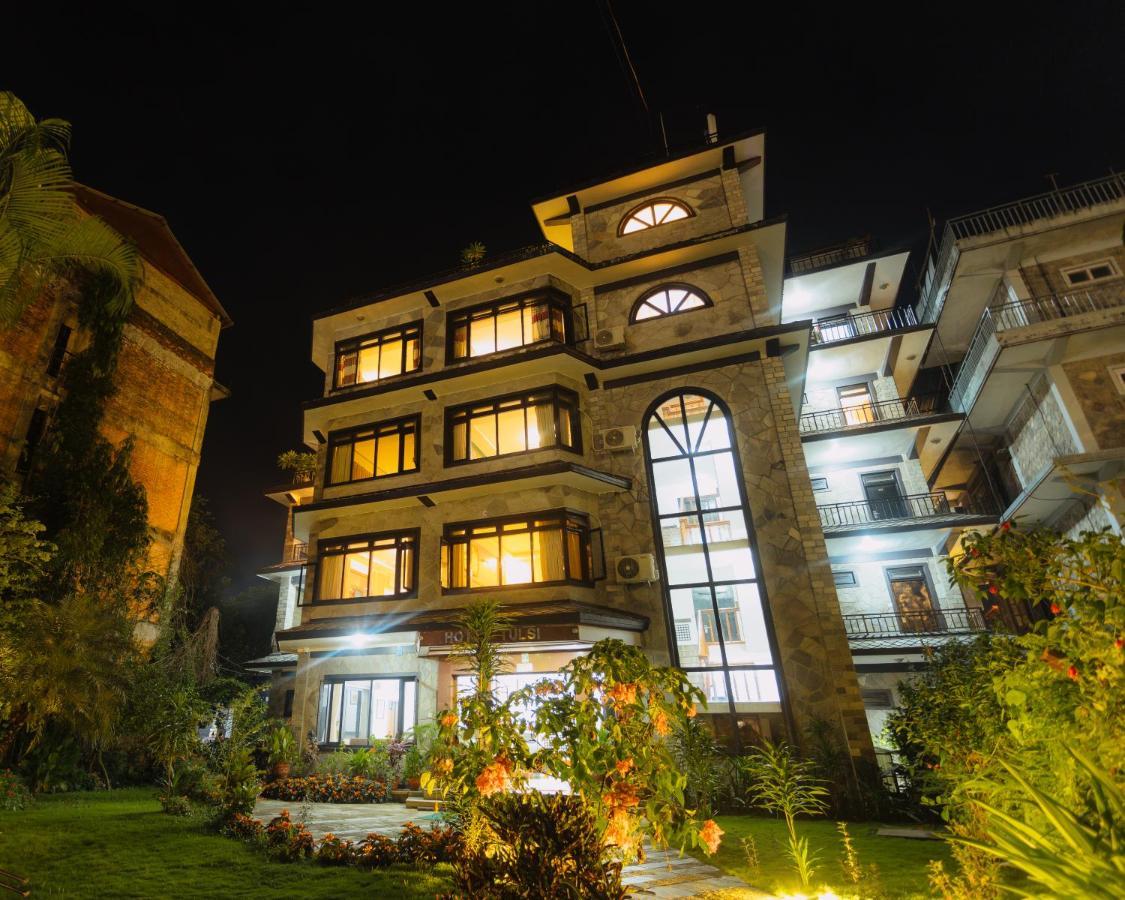 Hotel Tulsi Pokhara Kültér fotó